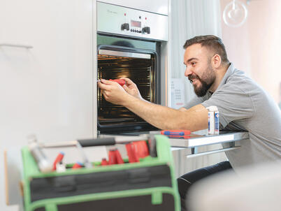 Administration & Technischer Dienst